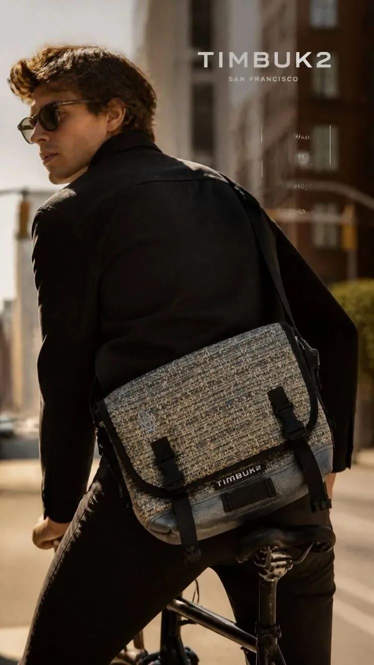 Timbuk 2 messenger bag
